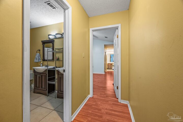 Property Photo:  6859 Liberty St  FL 32566 