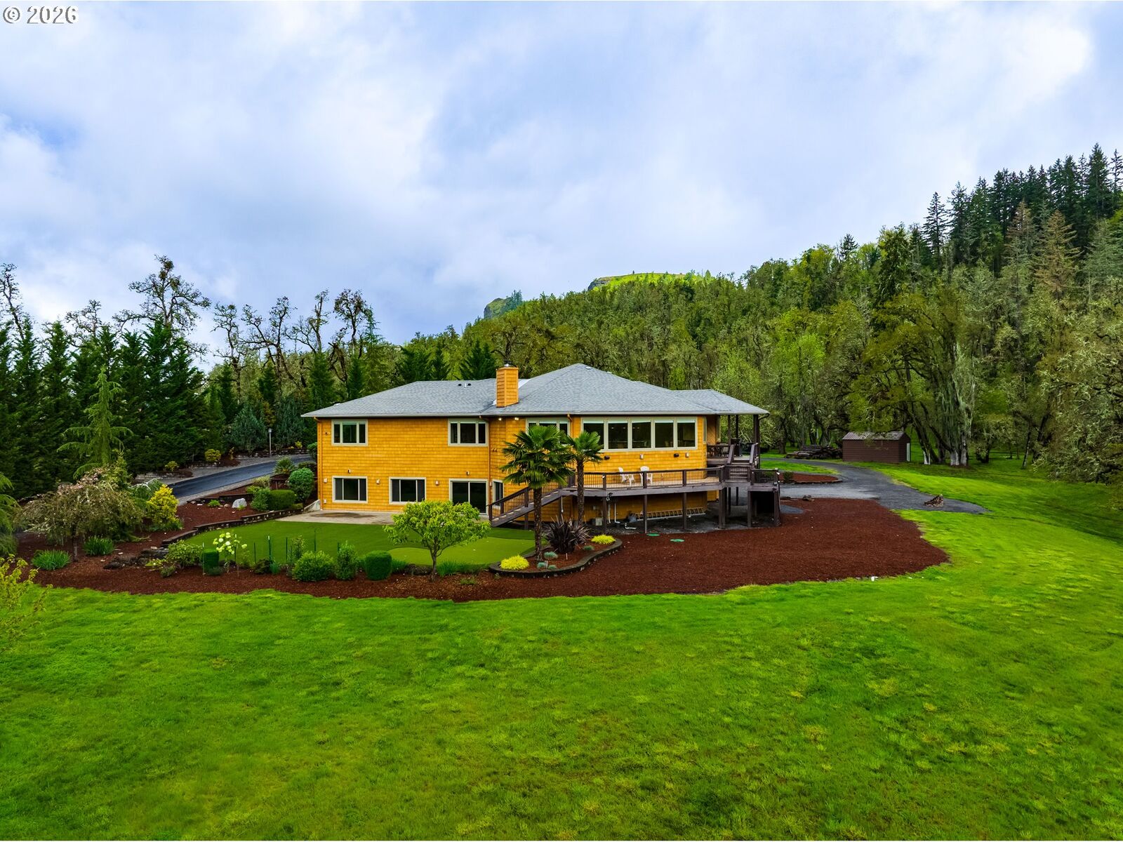Property Photo: 37871 Jasper Lowell Rd OR 97438