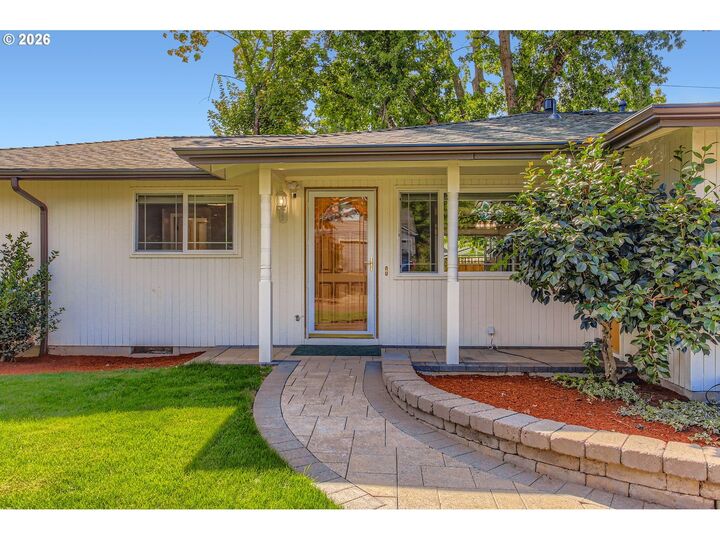 Property Photo:  13541 SW 63rd Pl  OR 97219 