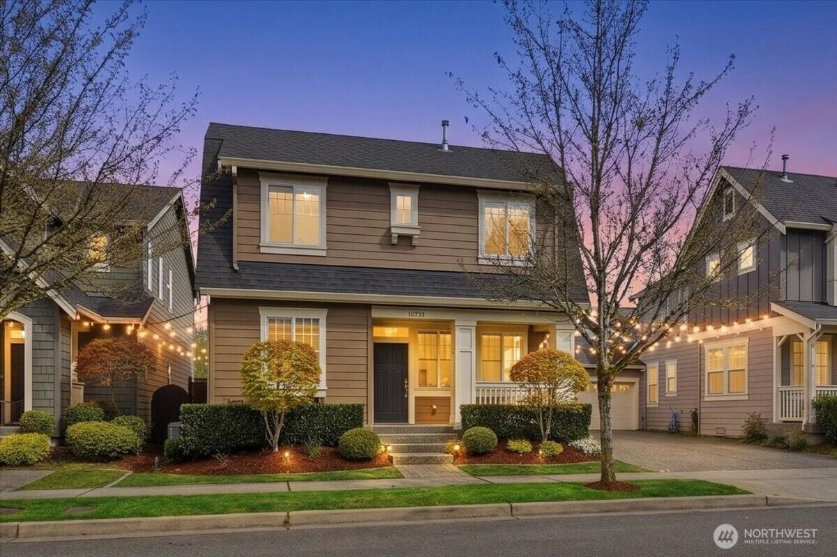 Property Photo:  13719  33rd Drive SE  WA 98012 