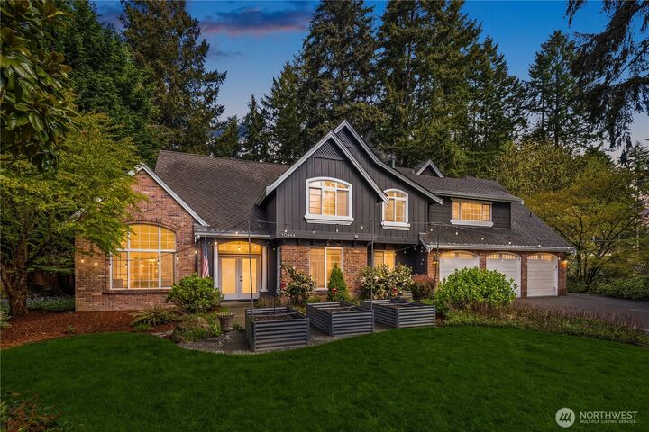 Property Photo:  10444 SE 22nd Street  WA 98004 