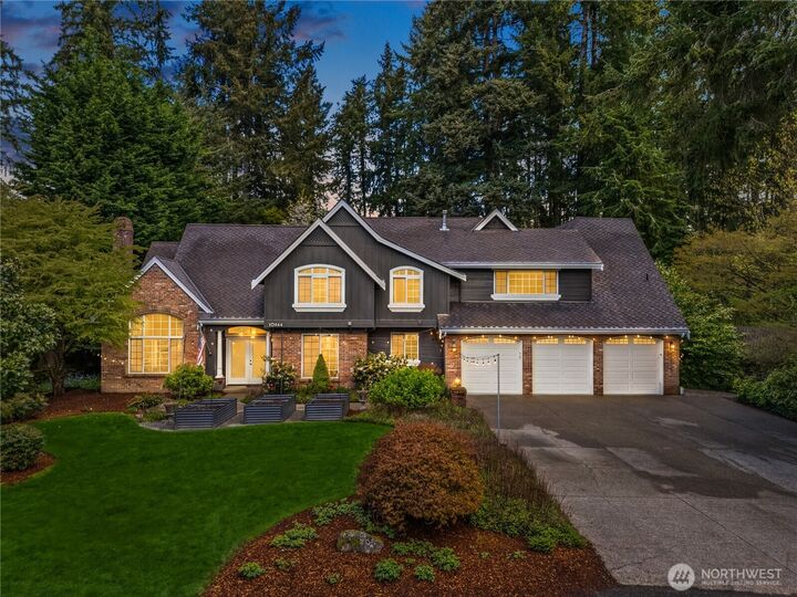 Property Photo: 10444 SE 22nd Street WA 98004