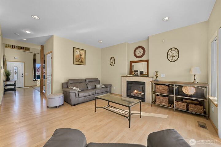 Property Photo:  2624  Glenmore Street  WA 98248 