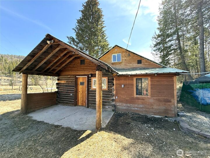 Property Photo:  331  Bonaparte Lake Road  WA 98859 