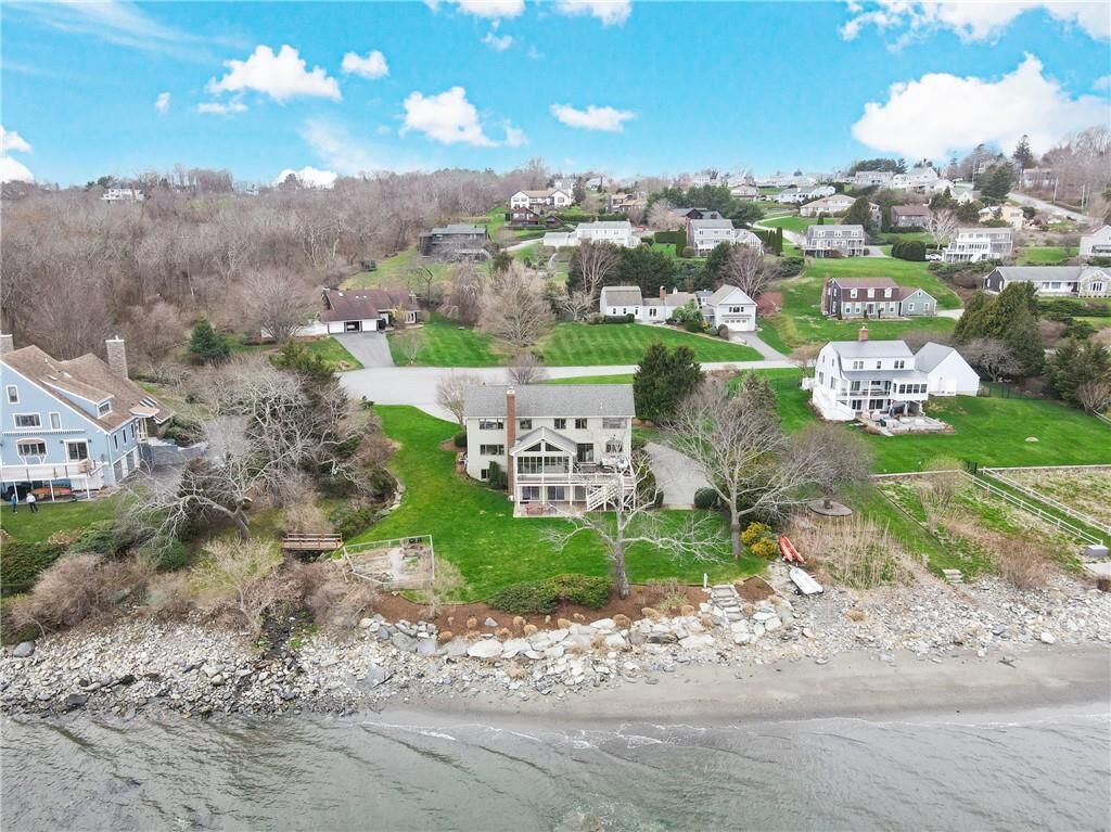 Property Photo:  54 Oliver Hazard Perry Road Road  RI 02871 