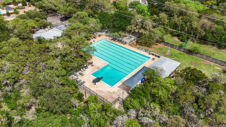 Property Photo:  35 Inwood Manor  TX 78248 