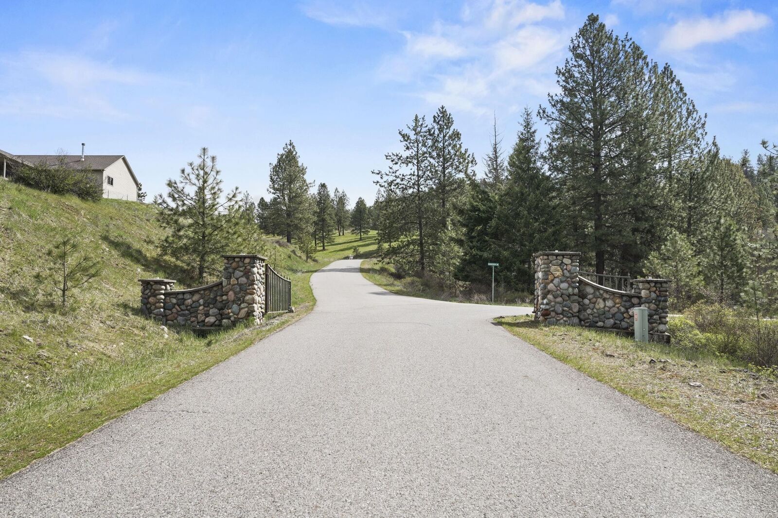 Property Photo: N Rockspring Ln WA 99021