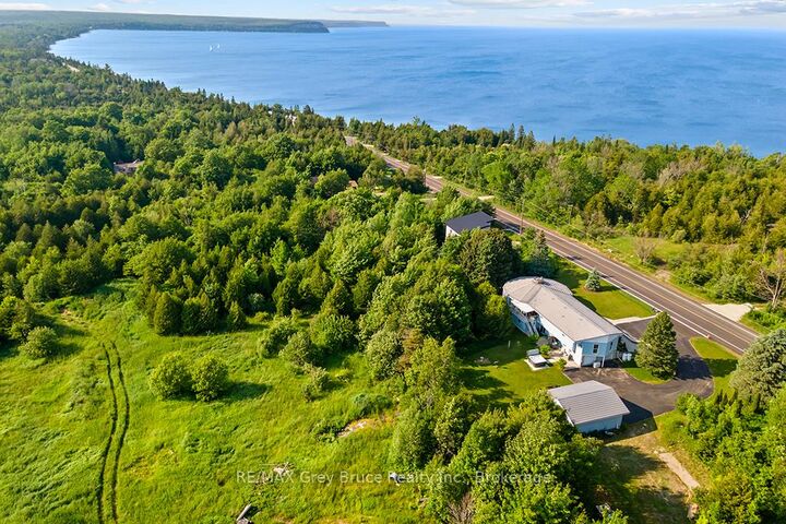 Property Photo: 15 Isthmus Bay Road ON N0H 1W0