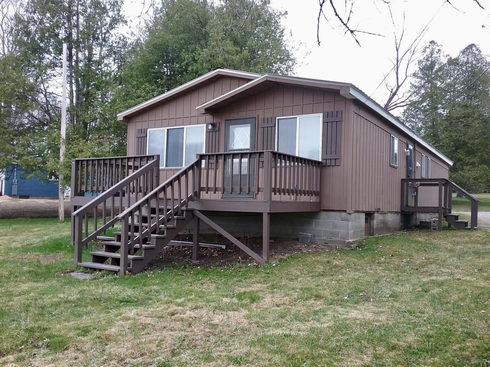 Property Photo:  1461 Riverview Lane  MI 49749 