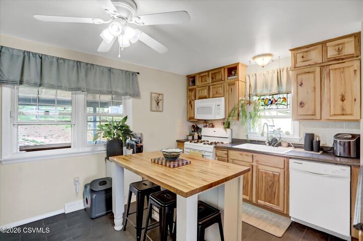 Property Photo:  13 Honeysuckle Lane  PA 17847 