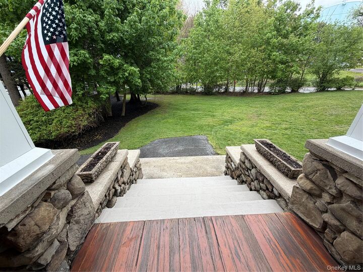 Property Photo:  571 Route 17M  NY 10940 