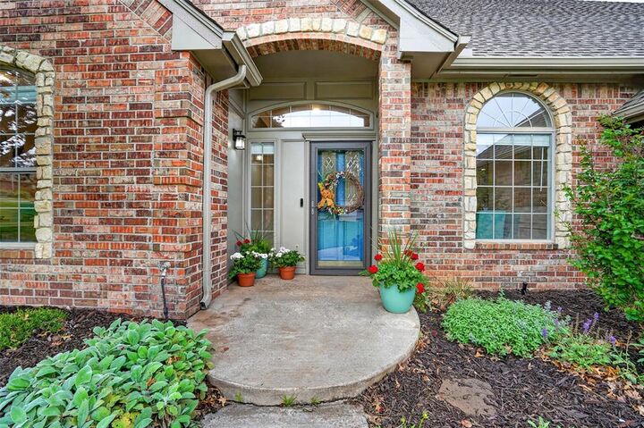 Property Photo:  3601 Huntsman Road  OK 73003 