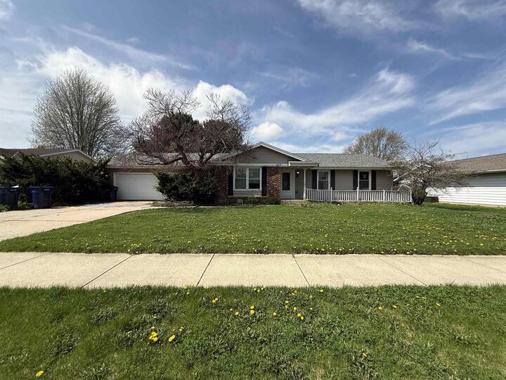 Property Photo:  2119 Morningside Drive  WI 53546 