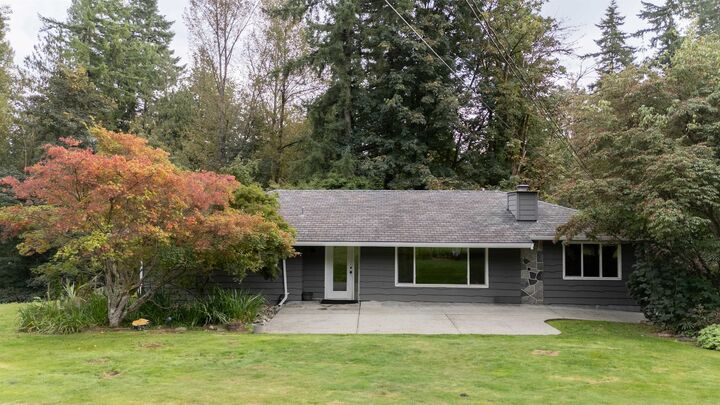 Property Photo:  28280 Myrtle Avenue  BC V4X 2P4 