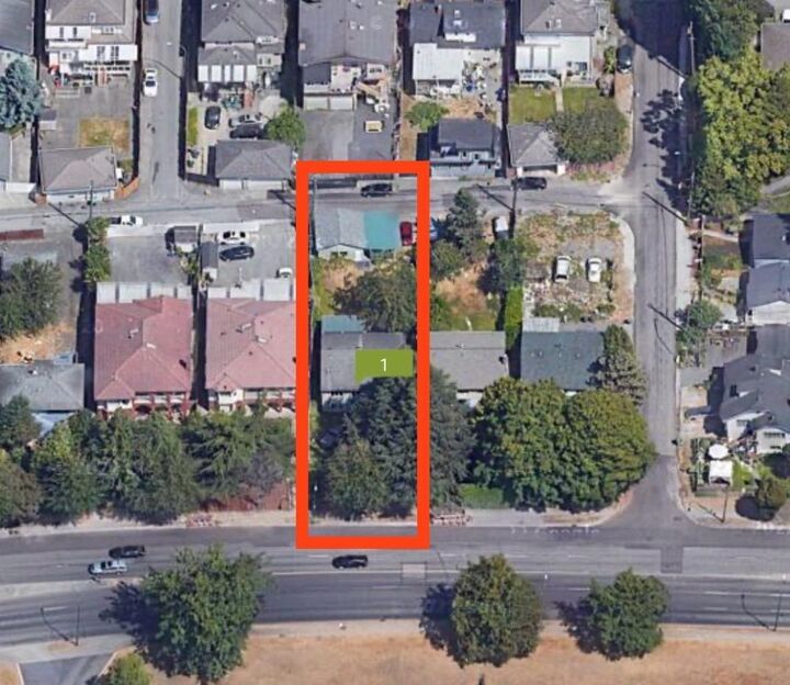 449 SE Marine Drive — photo 1