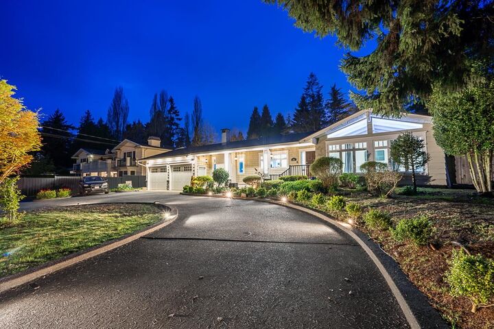 13721 Marine Drive — photo 1