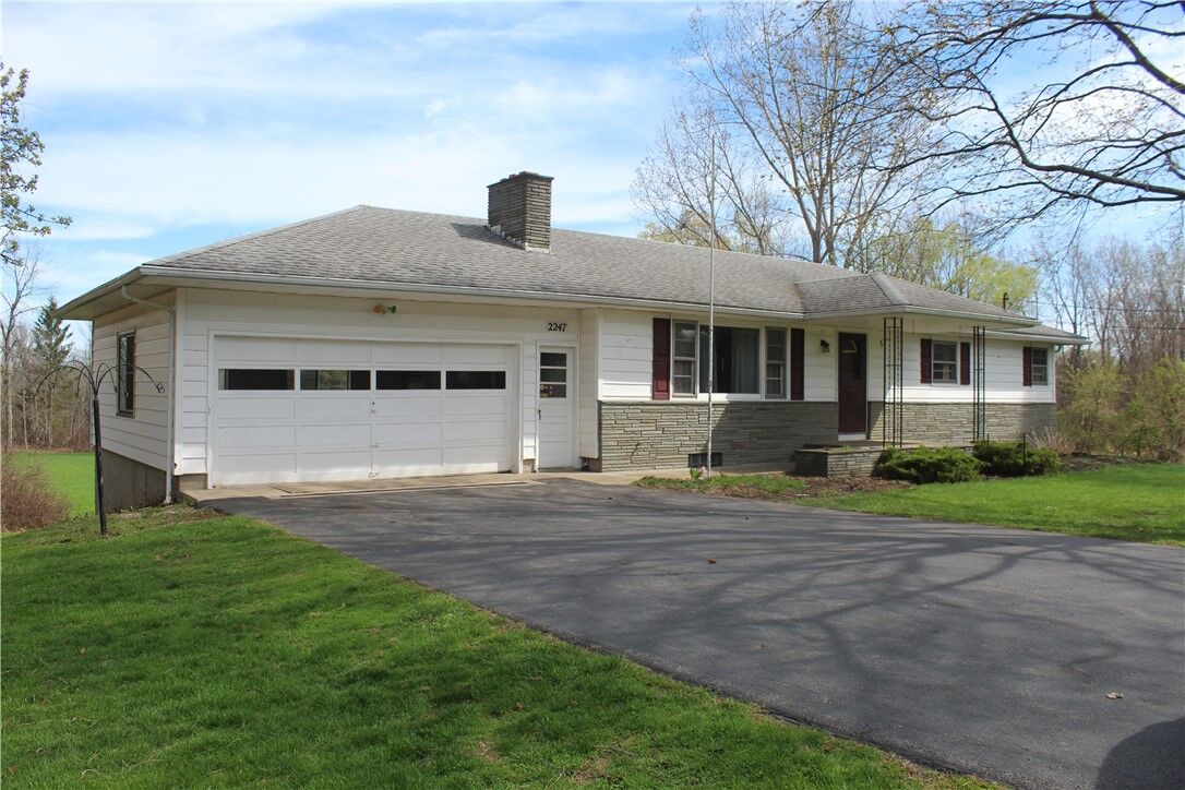 Property Photo:  2247 Ridge Road  NY 14519 