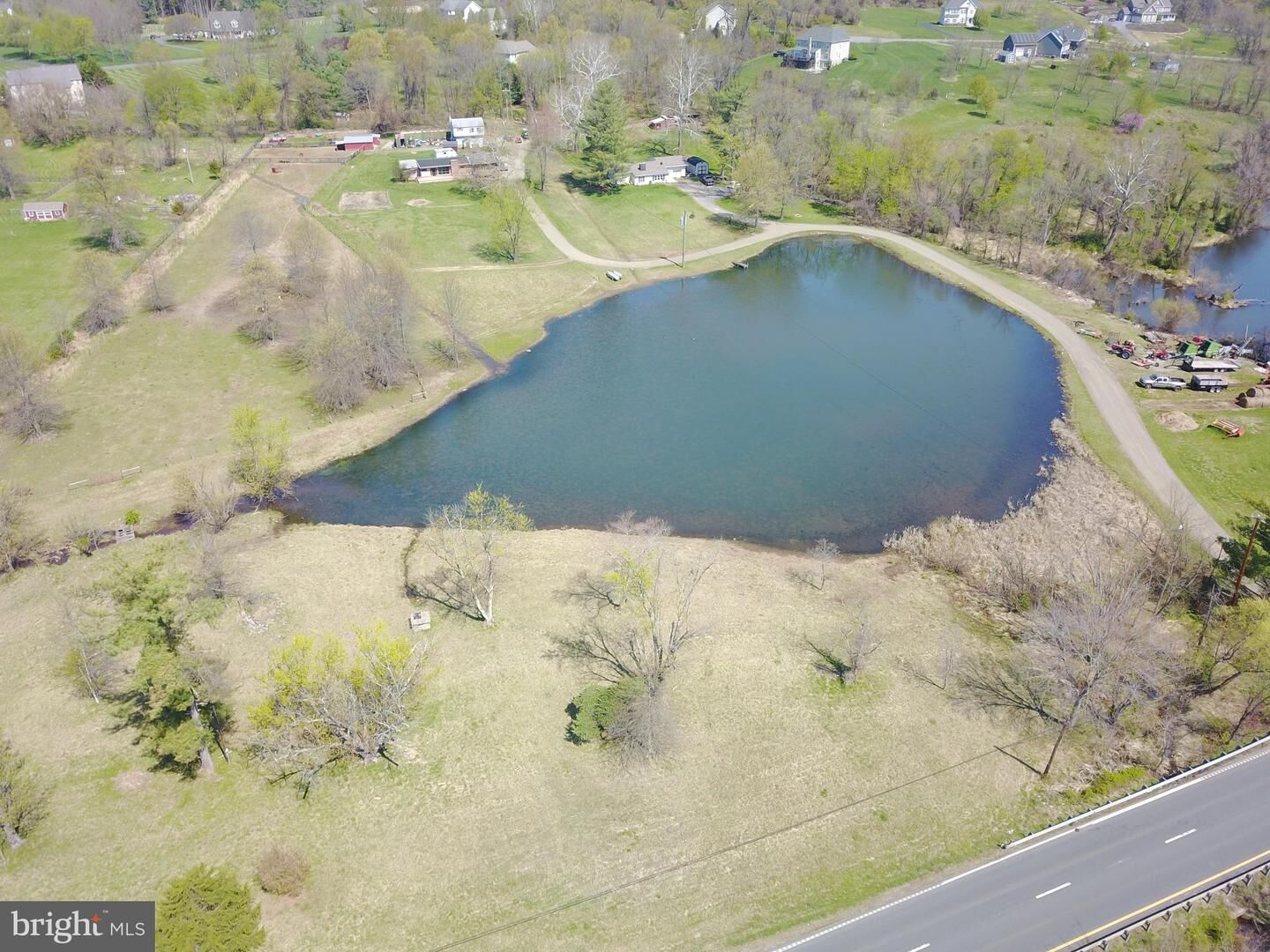 Property Photo:  35142 Leesburg Pike  VA 20141 
