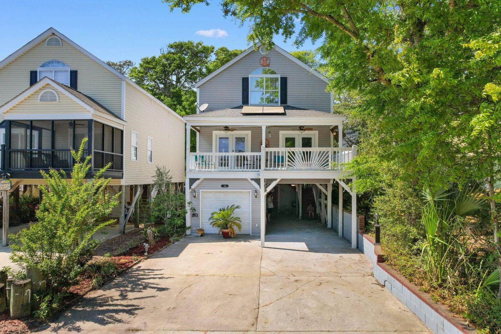 Property Photo:  114 N Oak St.  SC 29575 