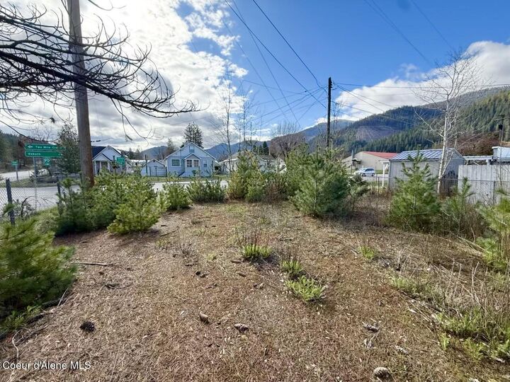 Property Photo:  310 Third St  ID 83849 