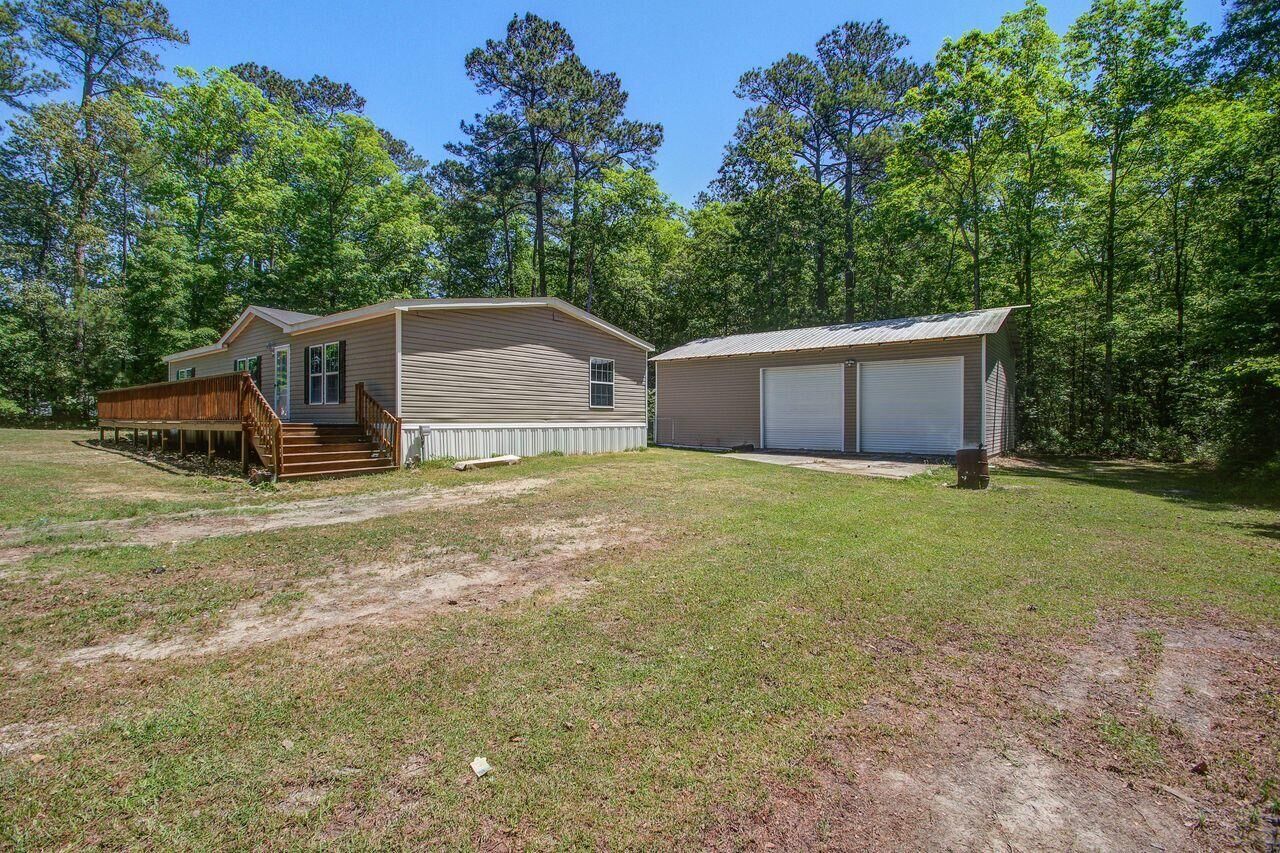 Property Photo: 105 Chinners Lane SC 29483