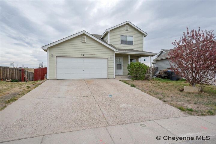 Property Photo: 321 Medicine Bow WY 82007