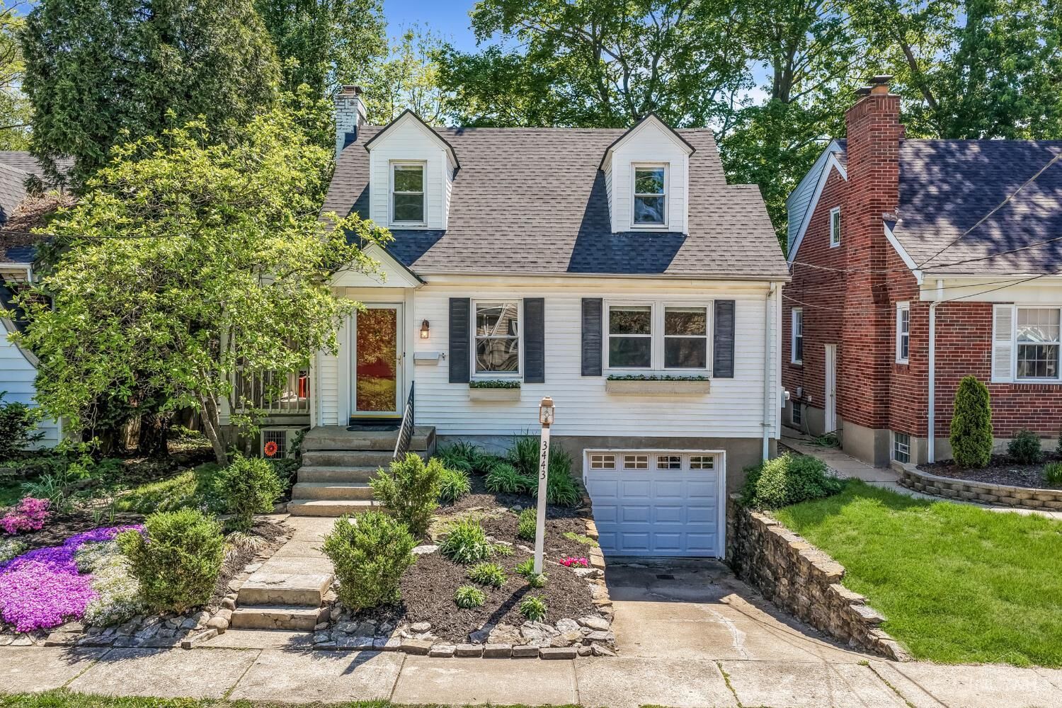 Property Photo:  3443 Oakview Place  OH 45209 