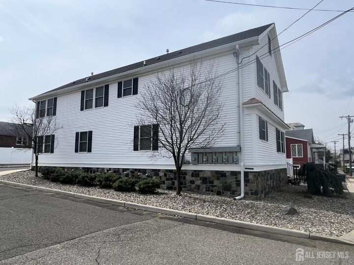 Property Photo:  16 E Kupsch Street E A  NJ 08872 