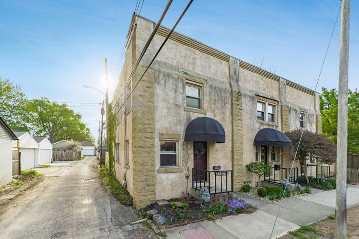 Property Photo:  1228 City Park Avenue  OH 43206 