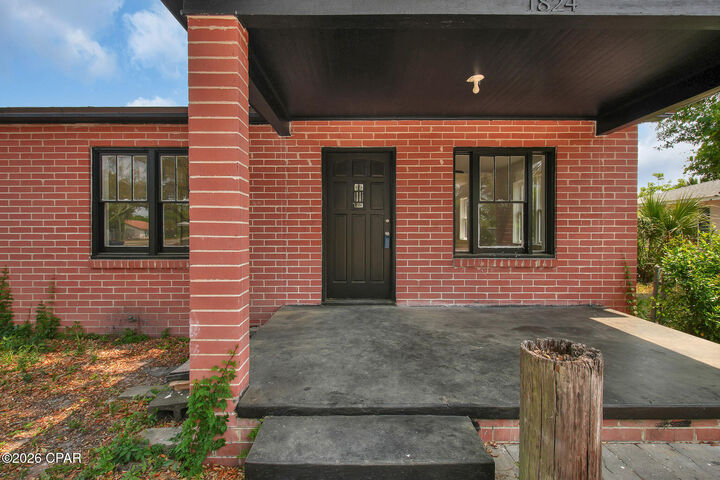 Property Photo:  1824 Grant Avenue  FL 32405 