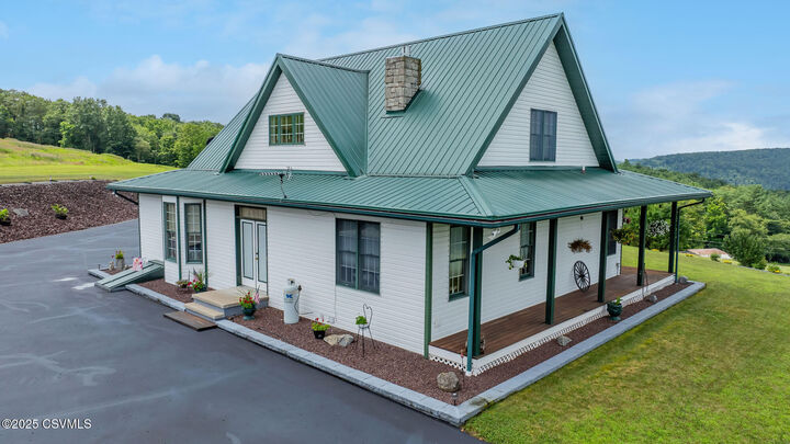 Property Photo:  129 Kinney Hill Road  PA 17878 