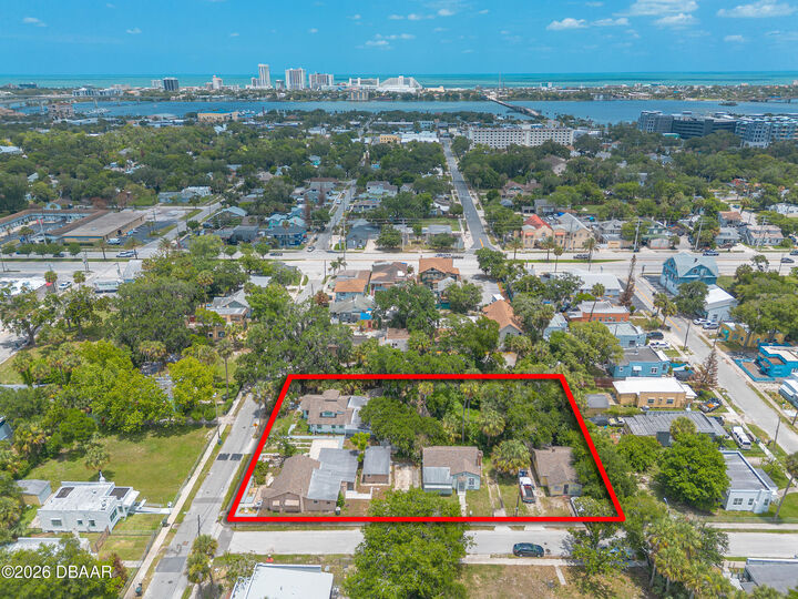 Property Photo: 319/323 Taylor Avenue FL 32114