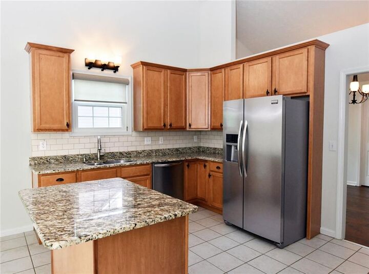 Property Photo:  795 Sunset Ridge Lane SE  GA 30045 