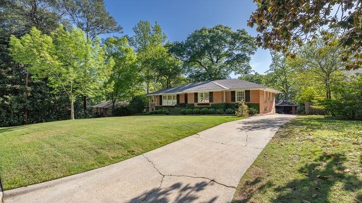 Property Photo:  1916 Iris Drive  GA 31906 