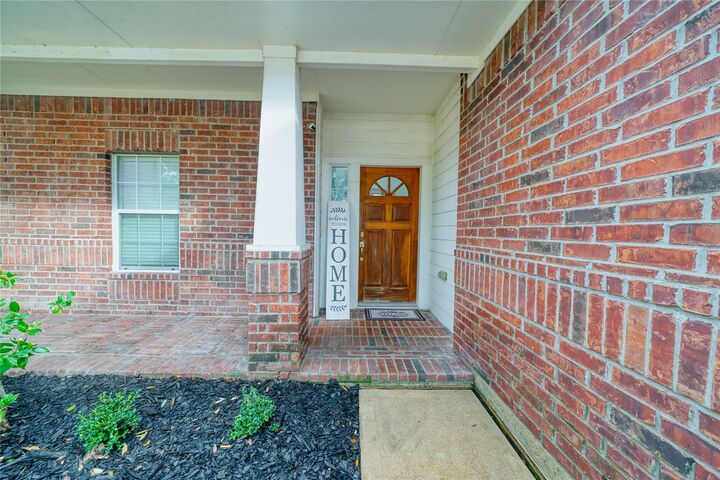 Property Photo: 9610 Beckwood Post Drive TX 77095