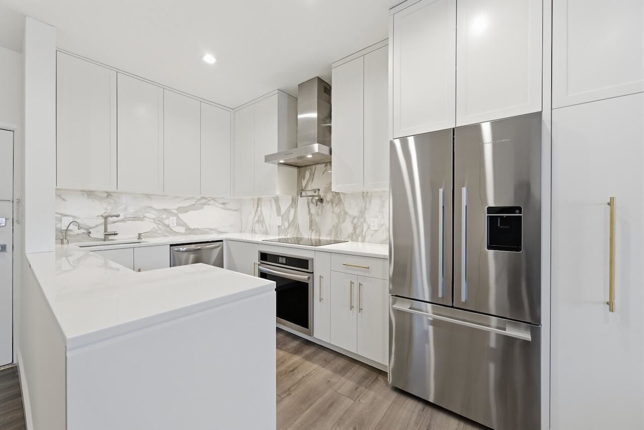 Property Photo:  43-49 Van Wagenen Ave 401  NJ 07306 