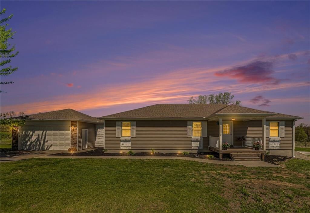 Property Photo:  9670 NW Dawn Lane  MO 64454 