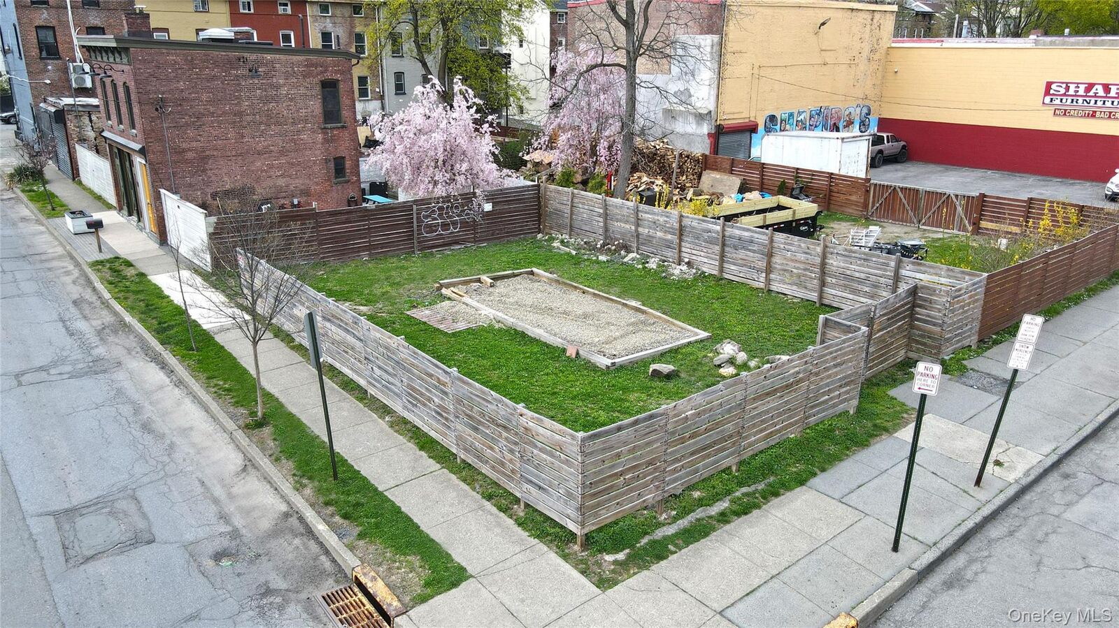 Property Photo:  59 Chambers Street  NY 12550 