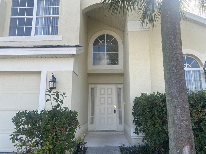 Property Photo:  1611 Capesterre Drive  FL 32824 