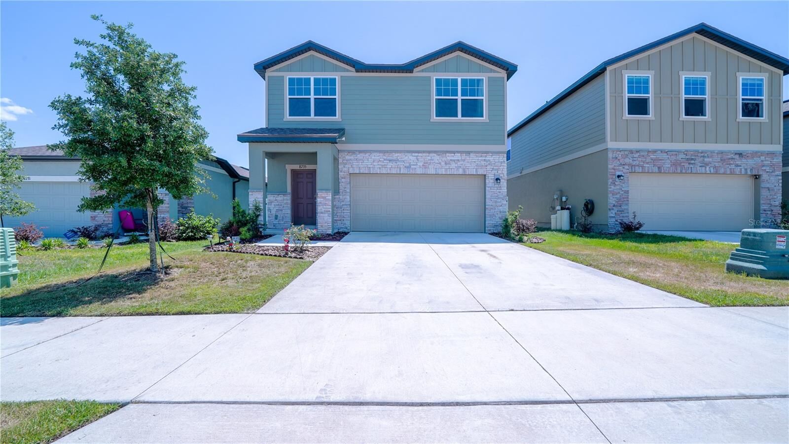 Property Photo:  8735 Sportsman Loop  FL 34736 