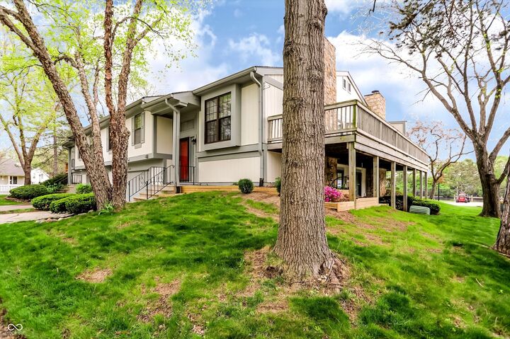 Property Photo:  2684 Lakeshire Lane  IN 46268 