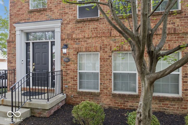 Property Photo:  416 Beverly Court  IN 46032 