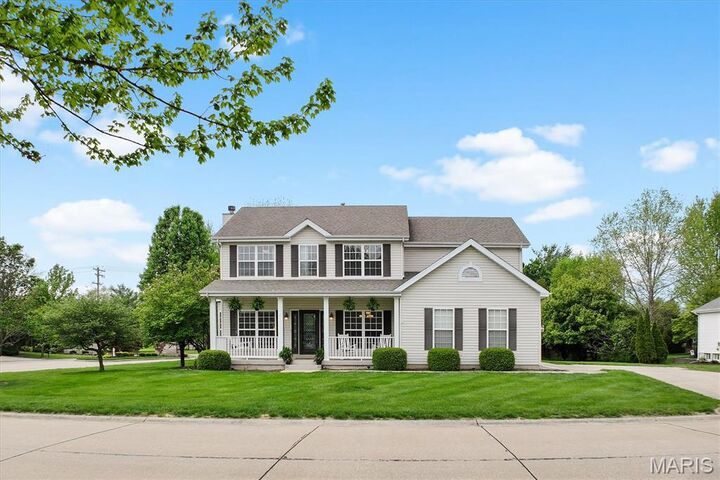 Property Photo:  2201 Birmingham Drive  IL 62221 