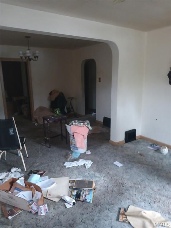 Property Photo:  
