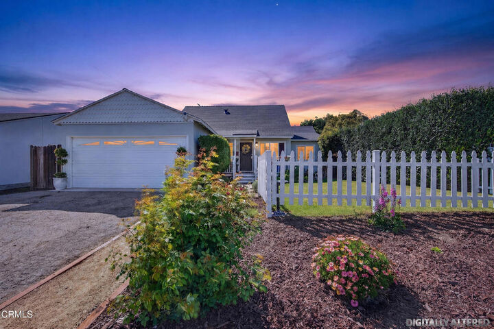 Property Photo: 457 Valmore Avenue CA 93003