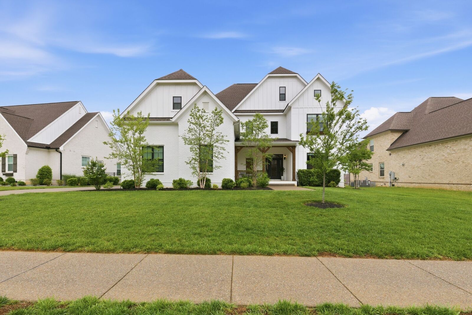 Property Photo:  6083 Kidman Ln  TN 37174 