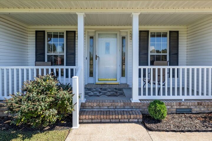 Property Photo:  1705 Luther Ave  TN 38464 