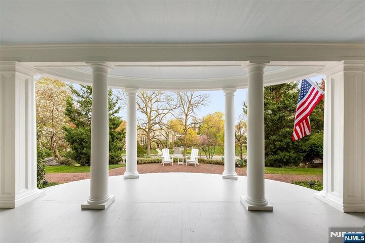 Property Photo:  190 Ridgewood Avenue  NJ 07028 