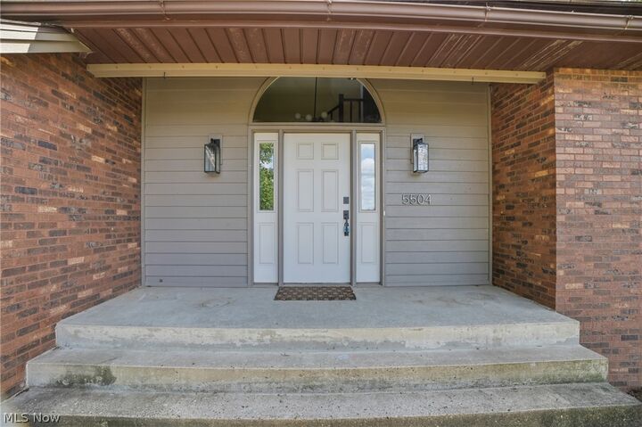 Property Photo:  5504 13th Avenue  WV 26105 