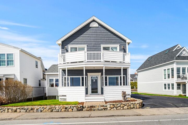 Property Photo:  501 Ocean Boulevard  NH 03842 